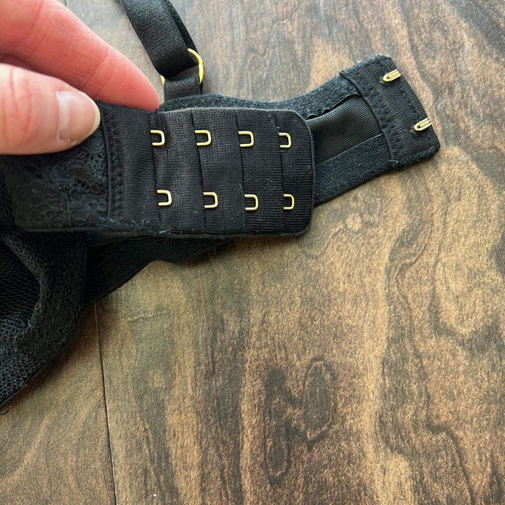 Bra - Picture 4 of 5
